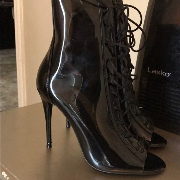 Black booties clear - Picture 1 of 2